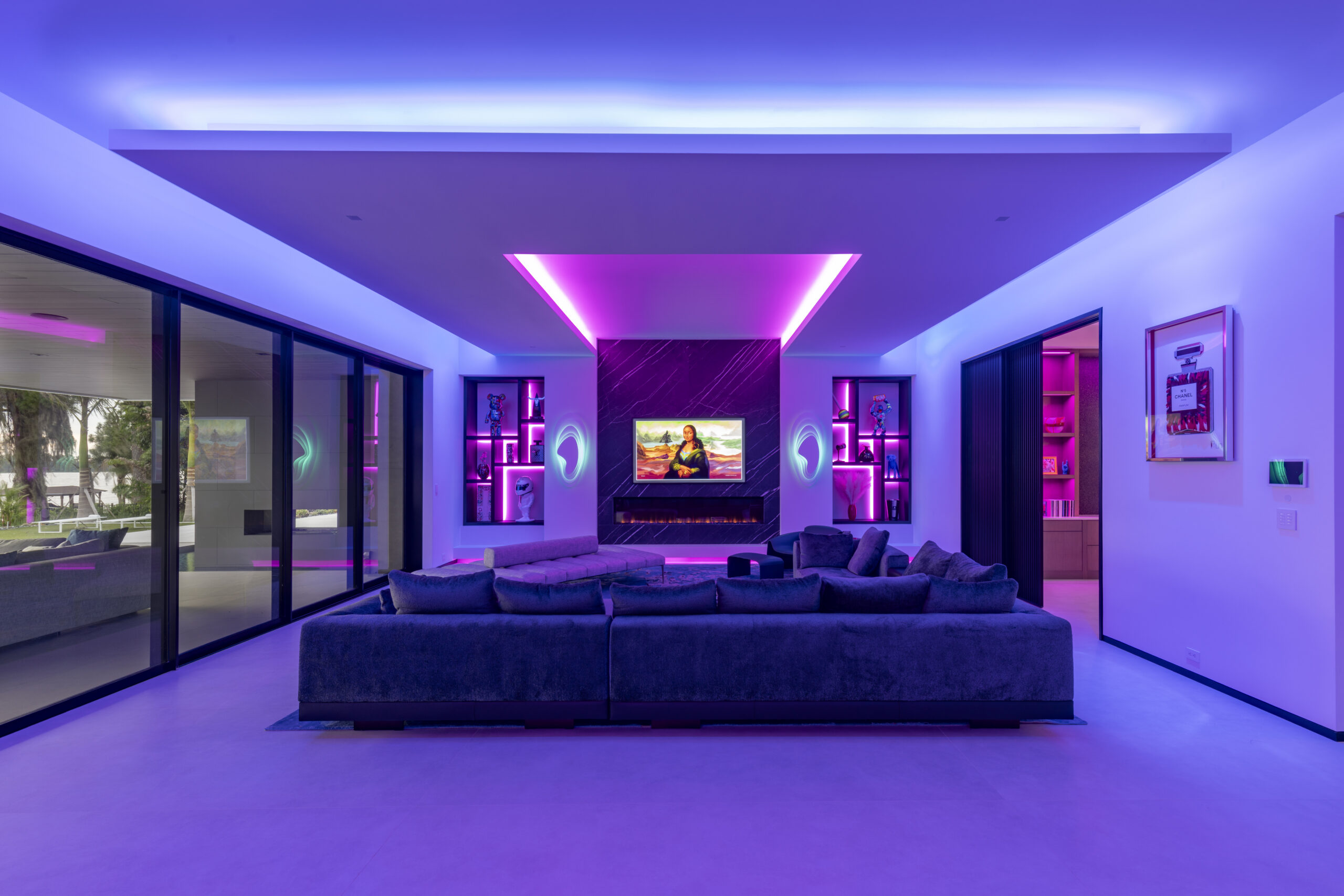 Modern Lakefront Intelligent Estate gallery