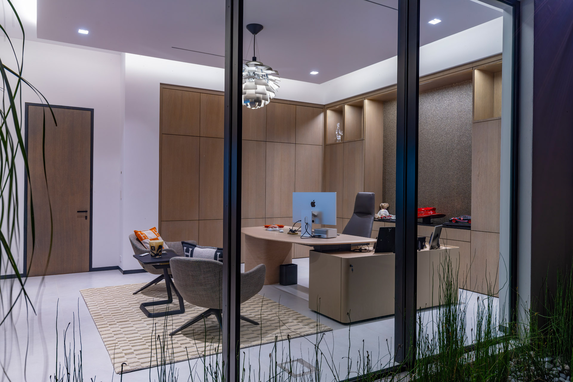 Modern Lakefront Intelligent Estate gallery
